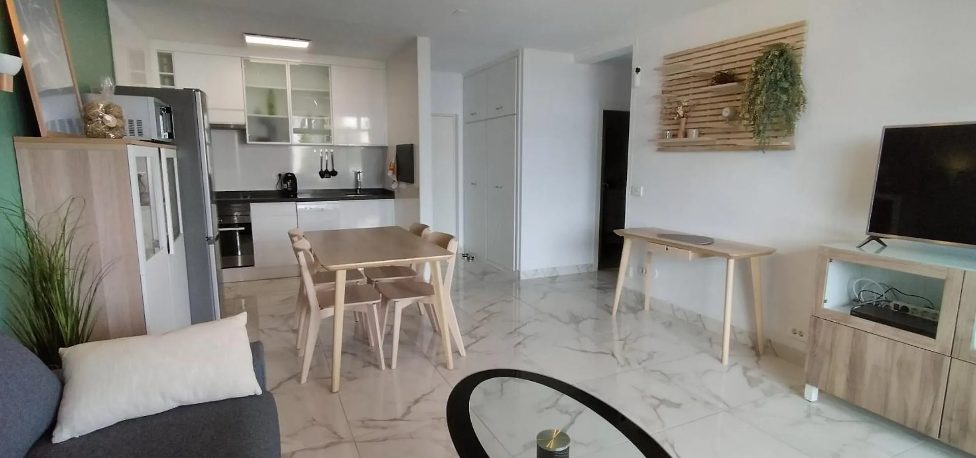푸에르토 드 라 크루즈 Full Appt Atlanta Peaceful Garden With Pool 아파트 0*, 푸에르토 드 라 크루즈 스페인